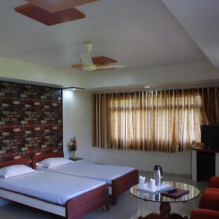 Hotel Grand Arjun Raipur  Exterior photo