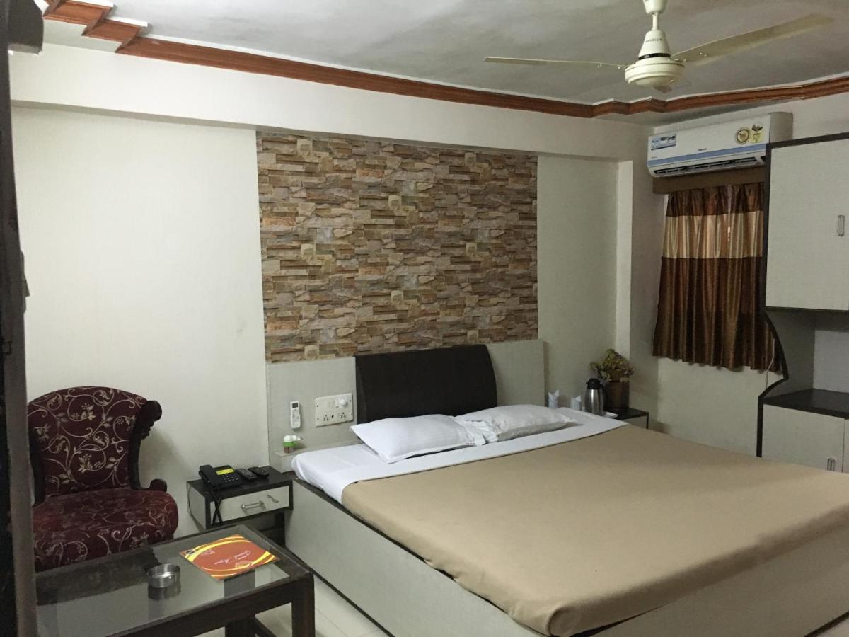 Hotel Grand Arjun Raipur  Exterior photo