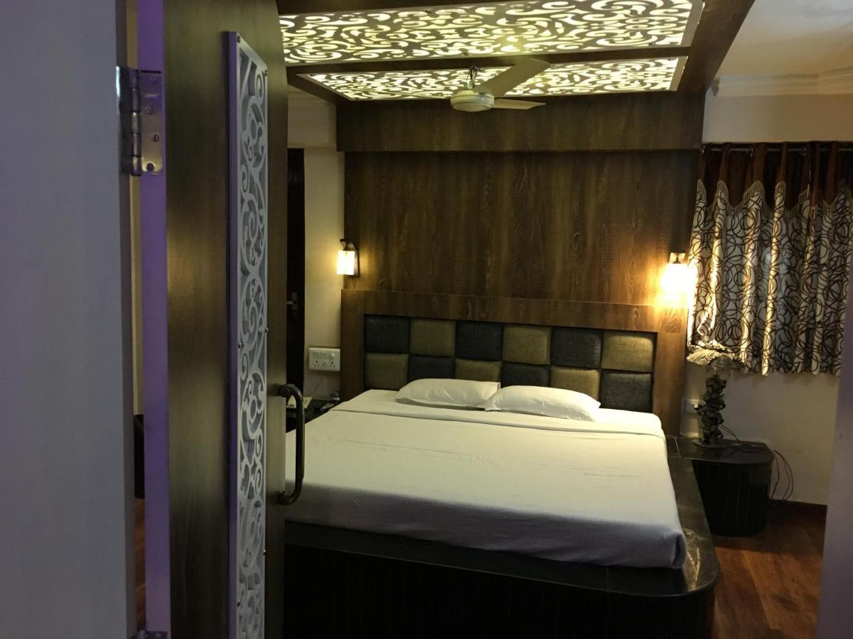 Hotel Grand Arjun Raipur  Exterior photo